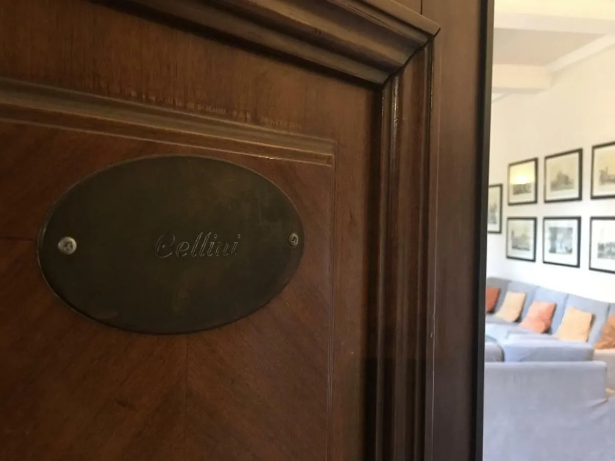 Istay - Appartamento Cellini Florence Italy